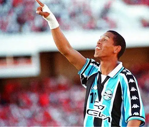 他的影响 他的影响